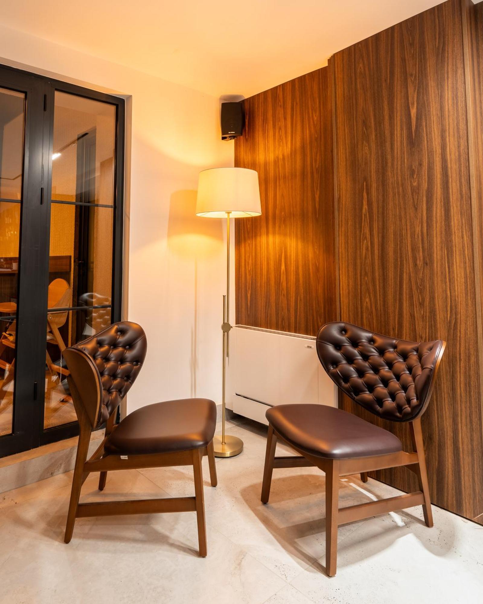 Ruby Hotel Prishtina Пристина Екстериор снимка